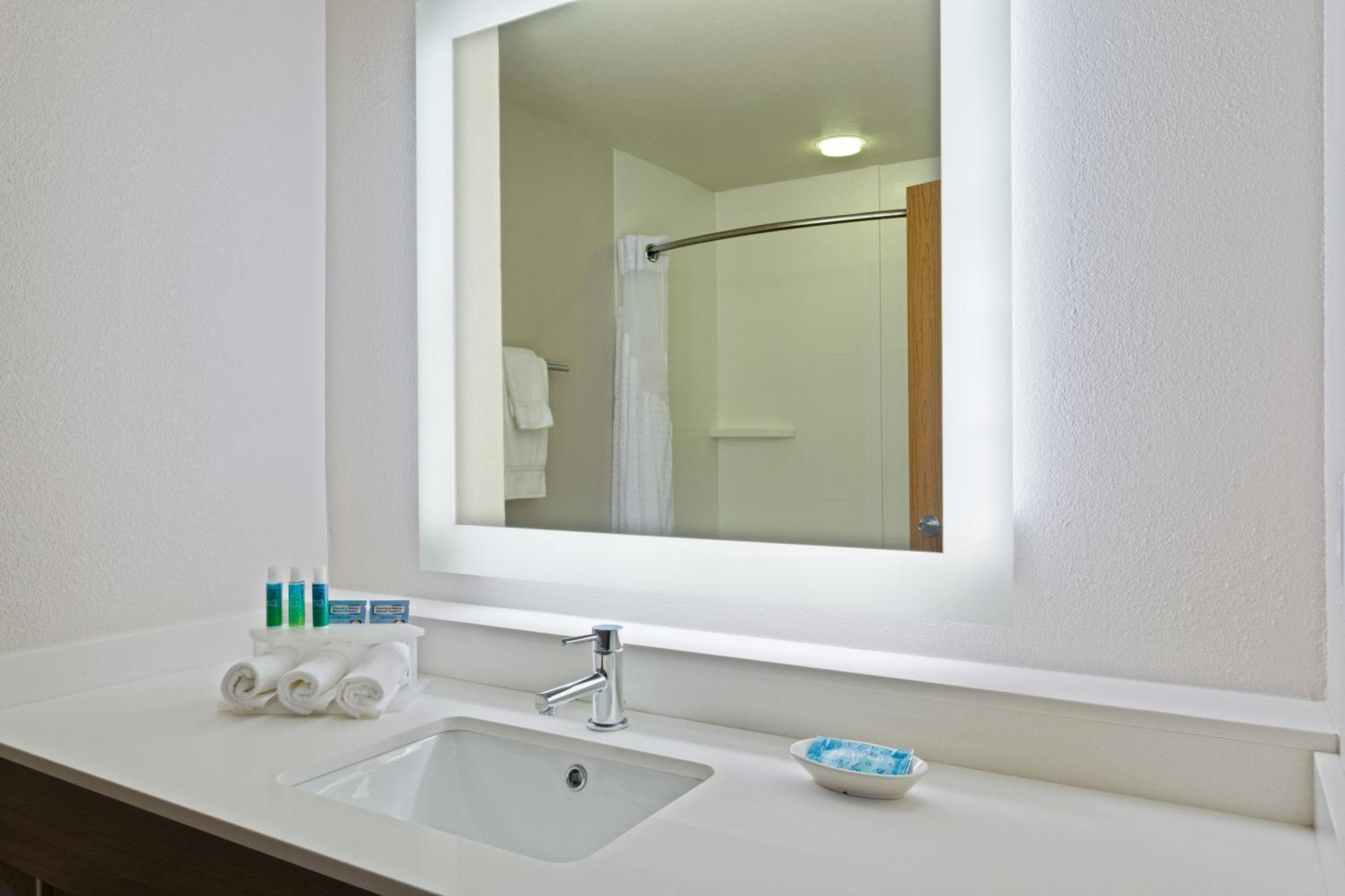 Holiday Inn Express & Suites Tavares By Ihg Zewnętrze zdjęcie